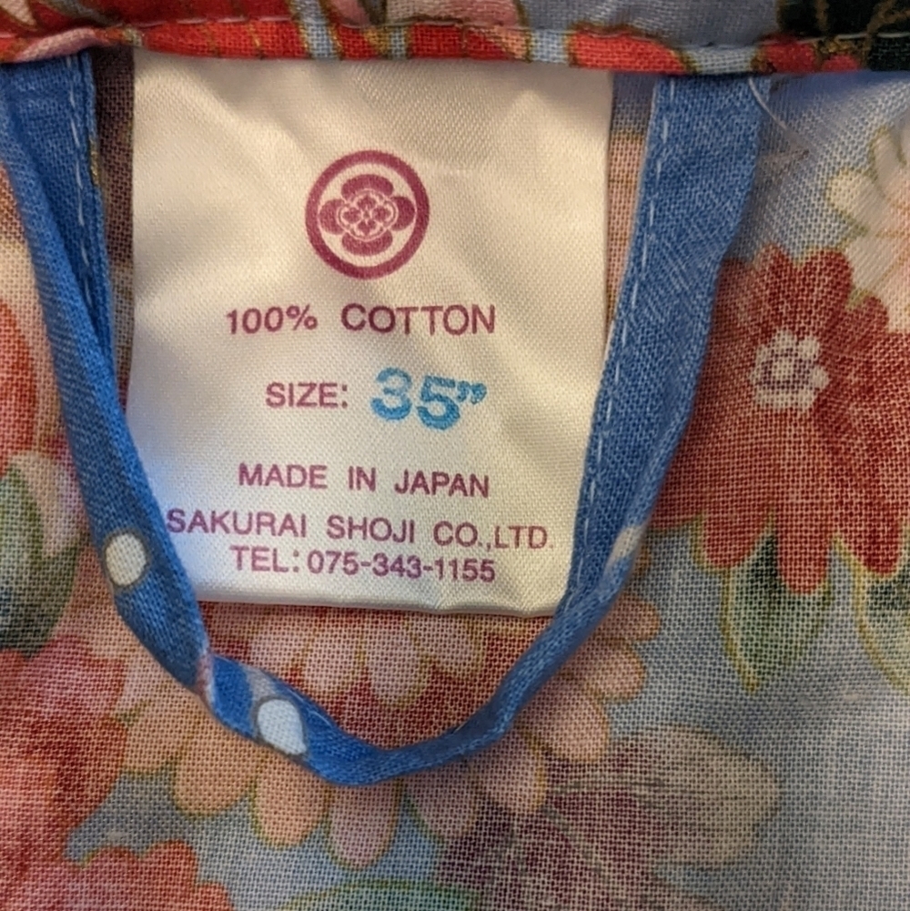 Sakuri Shoji Co. Floral Kimono Size 35, Blue with Pink and Red Flowers - Picture 7 of 11